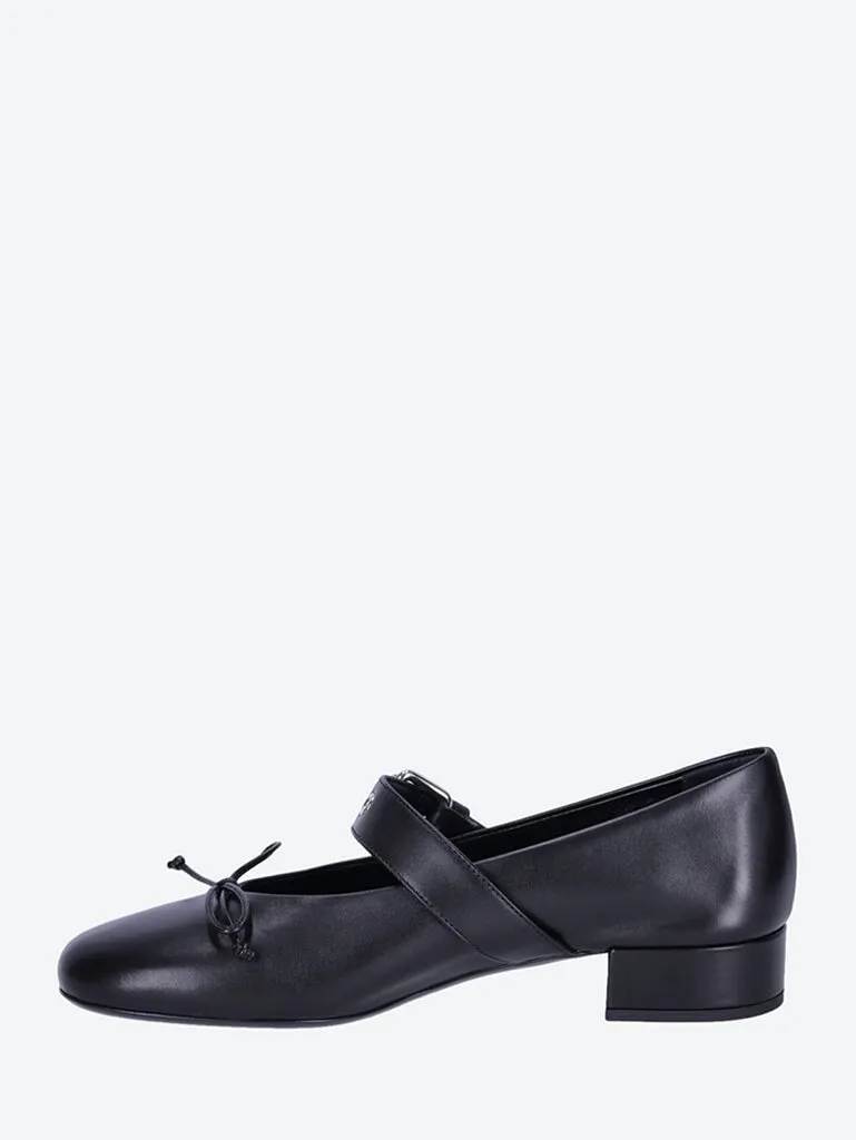 Leather heeled ballerinas